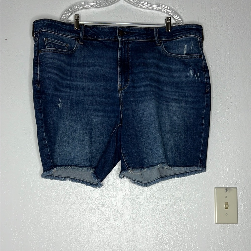 Ana Denim Blue Women's Shorts distressed raw hem zip button high rise midi 22W